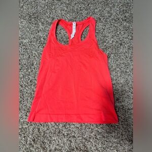 Lululemon tank top red! Size 4:)